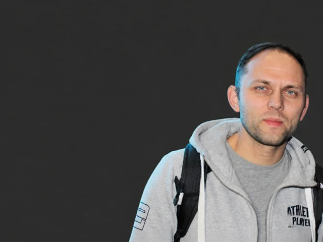 Александр Гурвич - художественный руководитель факультета современного танца, известный хореограф
